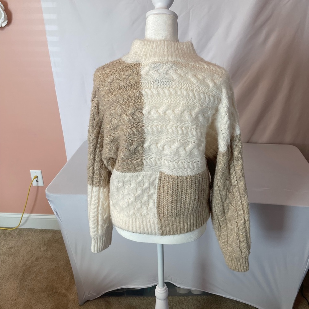 Abercrombie Cozy Patchwork Cable Knit Sweater - C… - image 1
